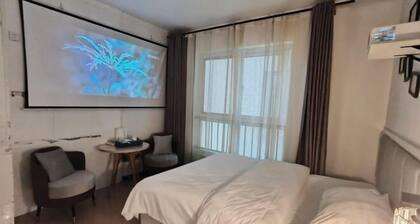 Guomao Holiday Apartment Hotel