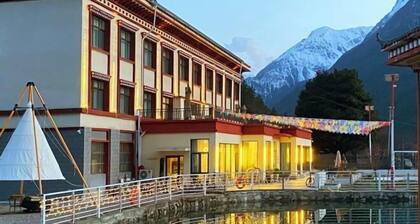 Meet Snow Mountain Boutique Residence