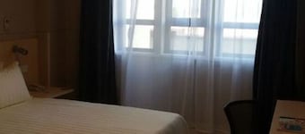 Jinjiang Inn