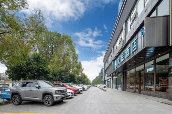 Exterior - HanTing Hotel (Yueyanglou District Pipawang Overpass) (Yueyang)