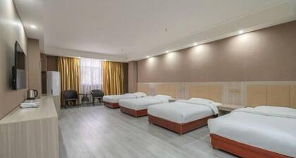Korla Ruixin Express Hotel