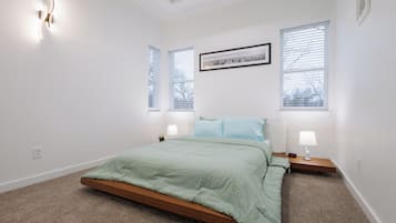 2 chambres, fer et planche à repasser, Wi-Fi gratuit, draps fournis