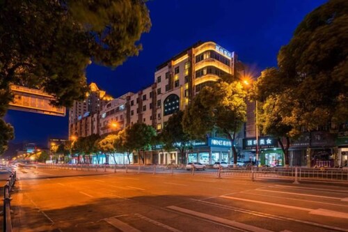 Kairui Meisu Hotel (Taizhou Zhongsheng Plaza store)