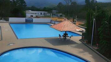 Kolam renang
