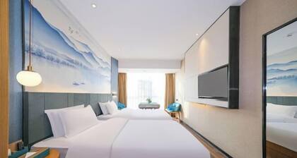 CheerMay Hotel(Quanzhou West Lake Park West Street Shop)