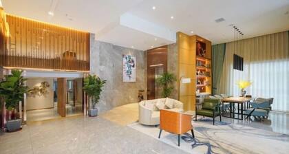 CheerMay Hotel(Quanzhou West Lake Park West Street Shop)