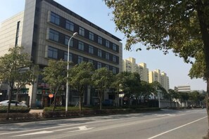 Unclassified image, 2 of 18, button - Ai Jiu Hotel (Shanghai)