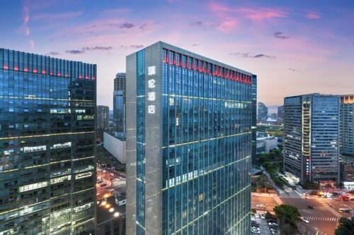 Pulun Hotel (Shaoxing Didang Shimao Plaza)