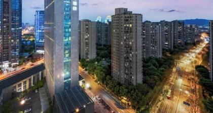 Pulun Hotel (Shaoxing Didang Shimao Plaza)