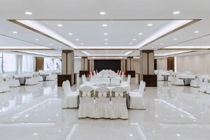 Restaurant - Linyi Hotel (Development Zone) (Linyi)