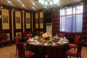 Unclassified image, 4 of 25, button - Zhengzhou Yindu Hotel (China Great Wall Aluminum) (Zhengzhou)
