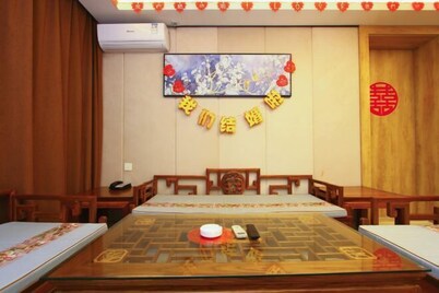 Jinhui Fashion Hotel