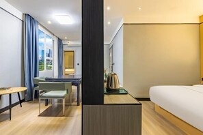 Room - Xingxiang Light Luxury Hotel (Binyang Department Store) (Binyang)