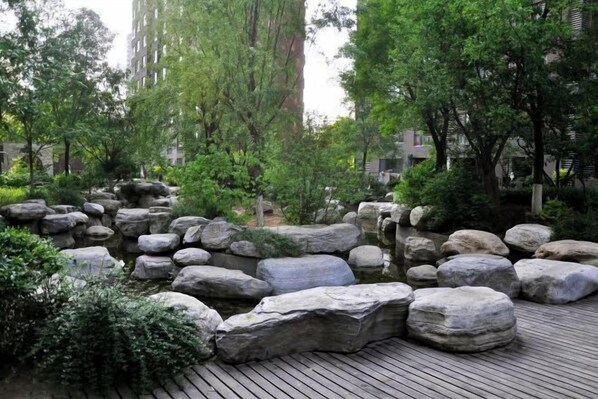 Property grounds - Taiyuan Live Service Apartment (Taiyuan)