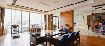 Riyue Lake Culture Hotel