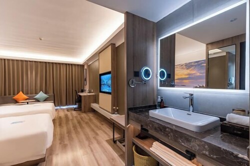 Hotel of The Future (Jiefang Road)