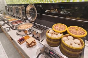 Unclassified image, 5 of 46, button - Hotel of The Future (Jiefang Road) (Wulian)