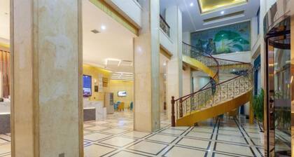 New Beacon International Hotel (Luotian Tashanhu Park)