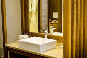 Bathroom - Green Field Manor (Ningbo)