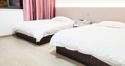 Zhulian Hostel