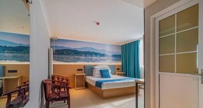 Meida Hotel Beijing (Tongjin South Road Metro Station)