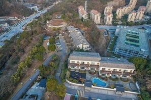 Unclassified image, 2 of 94, button - Banmeiju GINLAN JIA Vacation Apartment (Jiande)