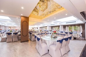 Unclassified image, 3 of 47, button - Chongqing Jinchuan Hotel (Chongqing)