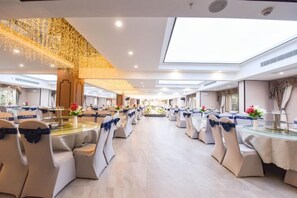 Unclassified image, 4 of 47, button - Chongqing Jinchuan Hotel (Chongqing)