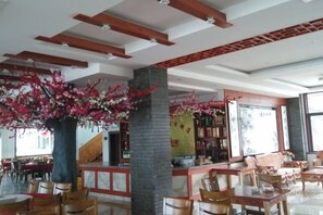 Unclassified image, 2 of 18, button - Jing Taohua Jie Holiday Homestay (Taohua Tan Scenic Area) (Jing County)