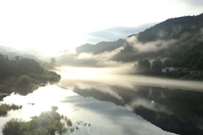 Unclassified image, 5 of 18, button - Jing Taohua Jie Holiday Homestay (Taohua Tan Scenic Area) (Jing County)