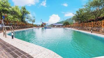 Piscina al aire libre