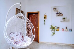 Unclassified image, 2 of 17, button - Loving Return · Cozy Stay Guesthouse（Dali Ancient Town, Yu'er Road Branch） (Dali City)