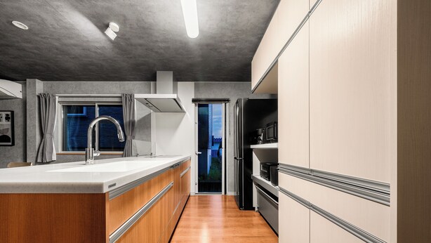 Comfort Villa | Private kitchen | Fridge, microwave, stovetop, dishwasher - THE GRACIOUS (Sapporo)