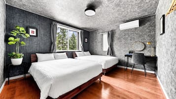 Comfort Villa | 4 bedrooms, desk, iron/ironing board, WiFi (free)