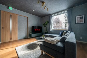 Televisión de pantalla plana