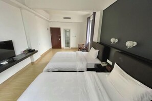 Room - Mossflower Hotel (Zhuhai Jinwan Airport) (Zhuhai)