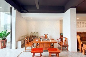 Unclassified image, 2 of 43, button - Mossflower Hotel (Zhuhai Jinwan Airport) (Zhuhai)