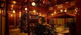 Huayutang Renwen Inn