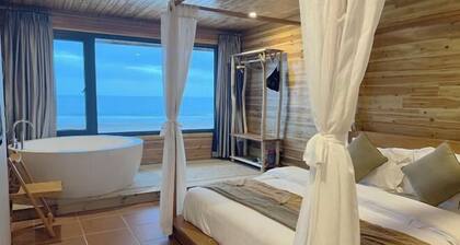 Shenzhen-Shantou Special Cooperation Zone Nanfangao Fishing Port Resort