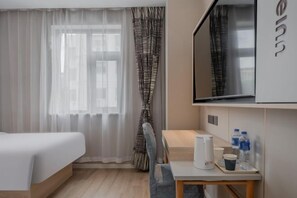Room - Homeinn Hotel (Nanjing Museum Scenic Area Muxuyuan Avenue) (Nanjing)