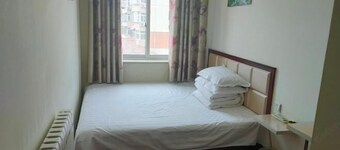 Qixia Honghua Hotel