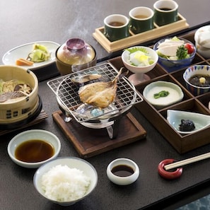 식사 및 음료