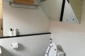 Bathroom - Sealoft,Pattaya (Pattaya)