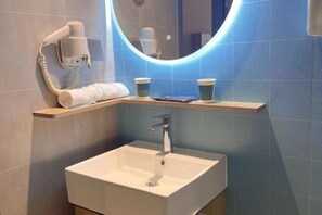 Bathroom - Homeinn Hotel (Jiangyin New World Commercial Plaza) (Jiangyin)