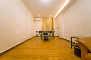 Room - Haozhisen Apartment (Guangzhou)