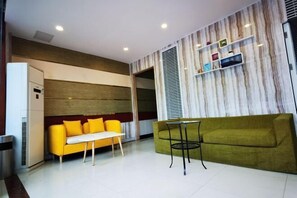 Lobby lounge - Xinyue Hostel (Shanghai)