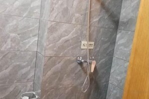 Luokittelematon kuva, 2 kautta 8, painike