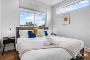 Unclassified image, 4 of 36, button - Dip & Dine Downtown - Stylish East Side Stay w King Suites for All Mins to Moody (Austin)