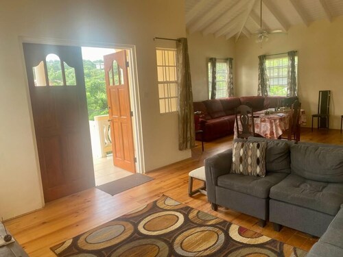 Fitzy Haven is a  spacious 2-bedroom holiday house located in Corinth Gros Islet