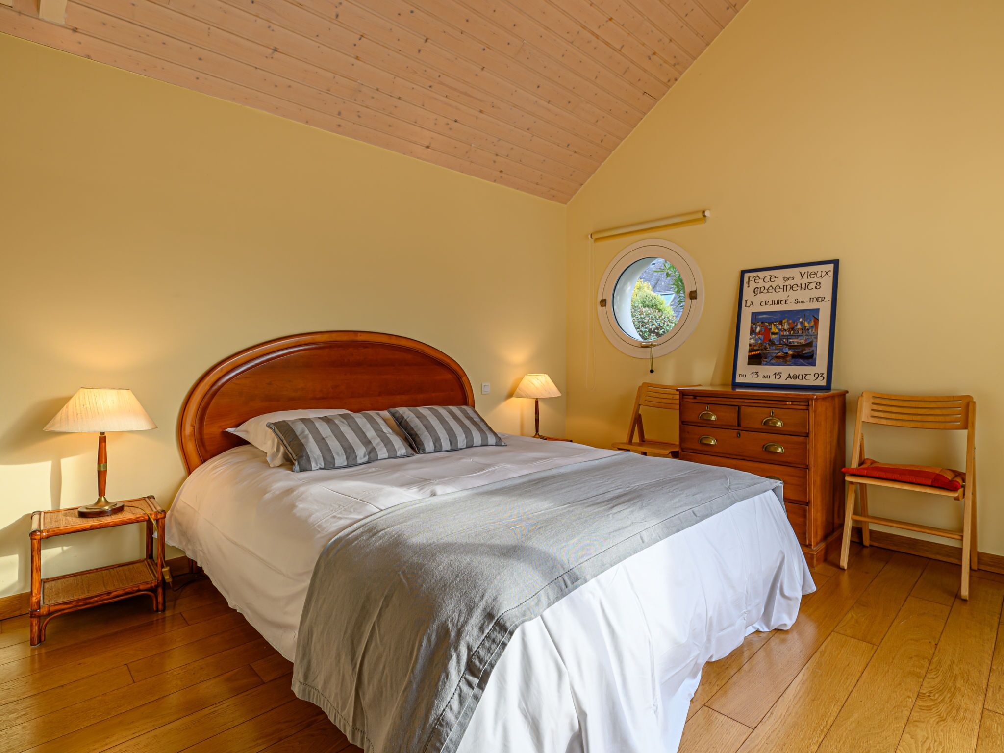 5 bedrooms, internet